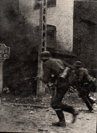 Image of Pustaka time life: perang dunia II Perang kilat (Blitzkrieg)